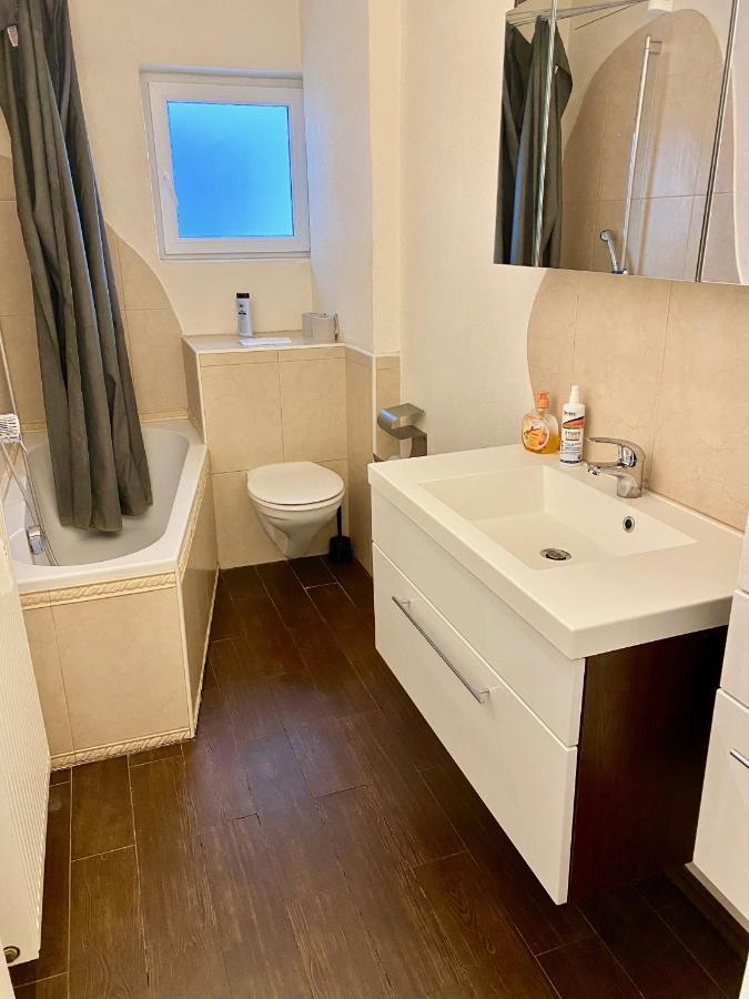 Apartmán Zentrales Wg-Zimmer 1 Ravensburg, Balkon, Kamin Exteriér fotografie
